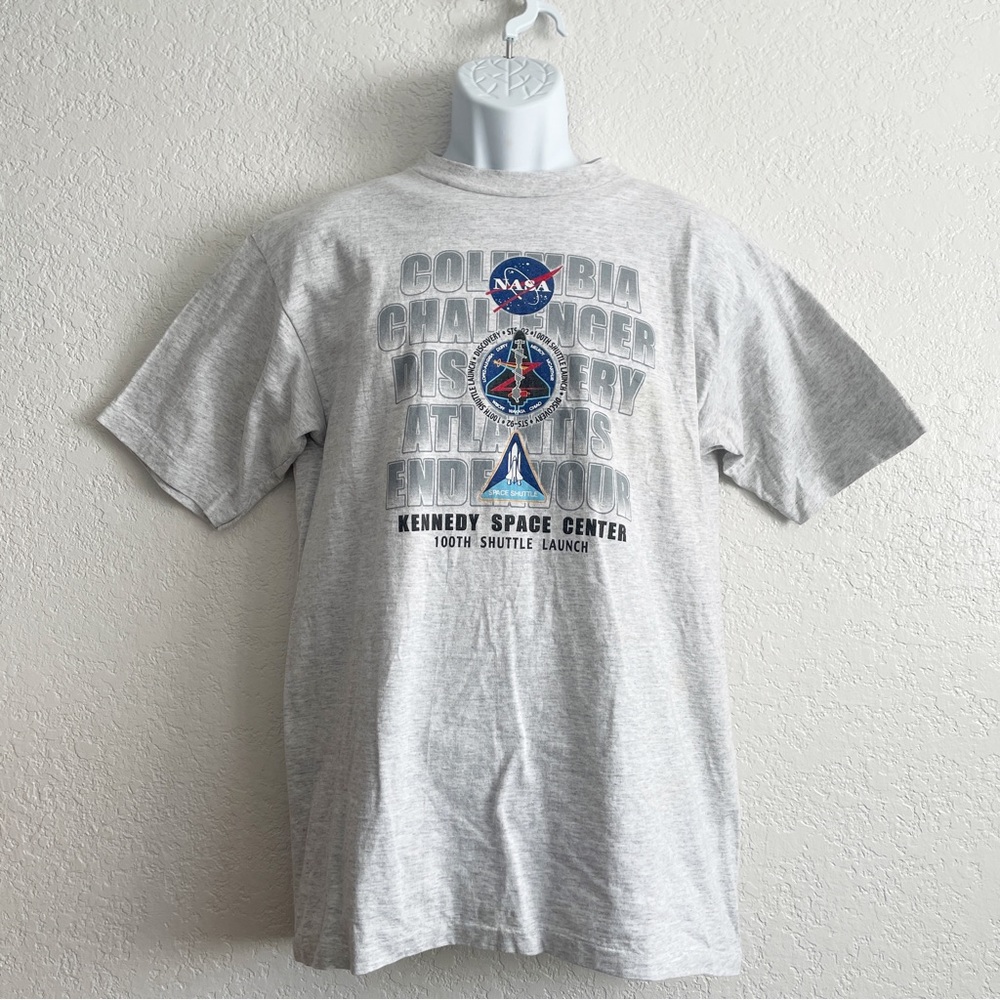 Vintage Nasa Discovery Shuttle Kennedy Space Center T-Shirt Tee LARGE Grey 2000